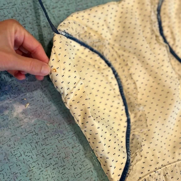 Queen of Shabby Chic Gown - Picture 8 of 16